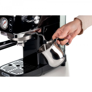 Ariete 1381.BK Moderna Slim eszpressz&oacute; k&aacute;v&eacute;főző fekete